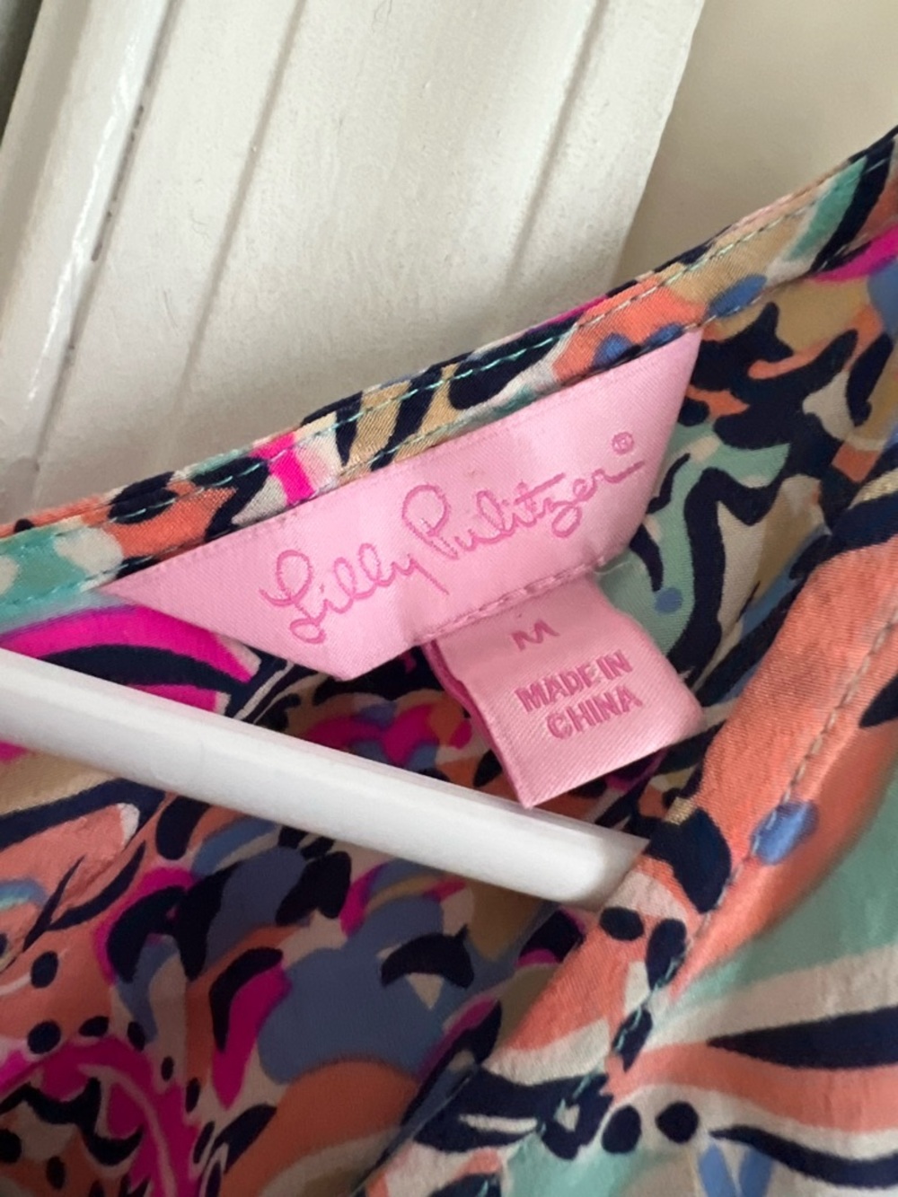 Lilly Pullitzer Pink & Blue Multicolor Floral Sleeveless Peplum Top Medium - Picture 3 of 6